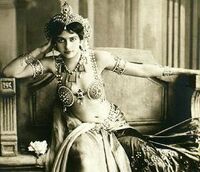 Queen1