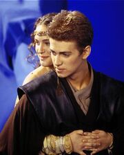 Natalie-Hayden-bluescreen