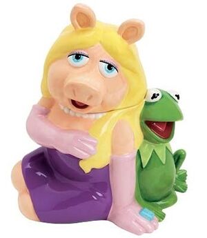 DisneyPiggyKermitCookieJar