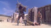 T'Pol kämpft gegen Klingonen