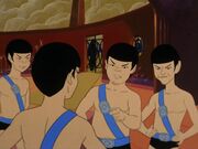 Spock wird von Mitschülern verspottet