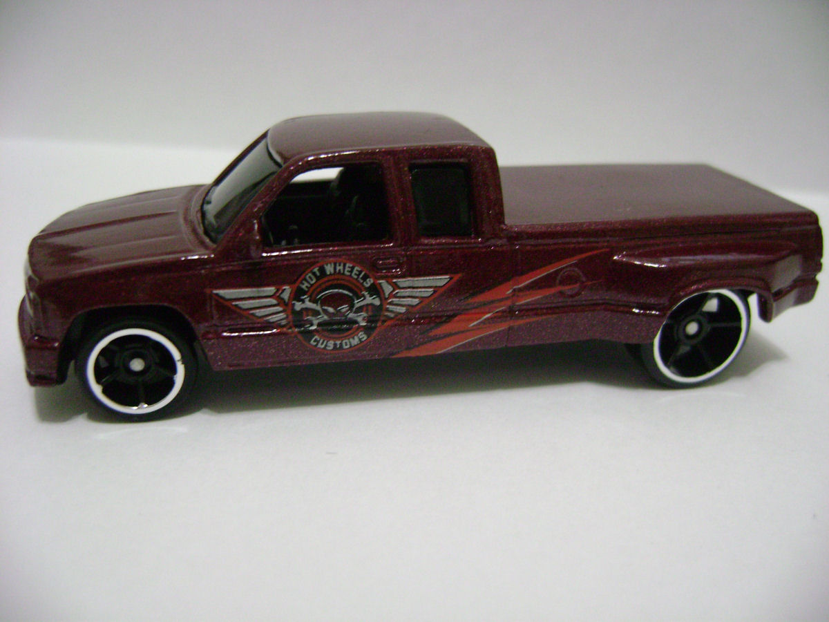 customized c3500 hot wheels
