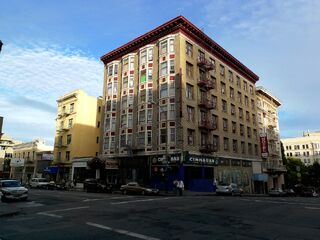 Mentone Hotel 2