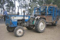 Swaraj 735 (blue)