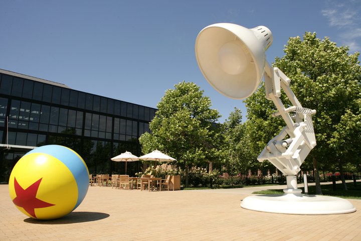 pixar luxo jr toy