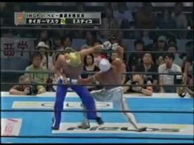 Mistico vs Tiger Mask