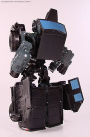 R fabironhide045