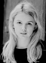 Hannah-Murray-200