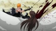 Bleach-308-Ichigo-slices-Aizen