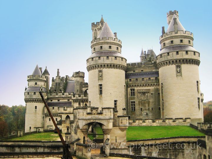 Image Pierrefonds Castle 0 Merlin Wiki BBC TV Series