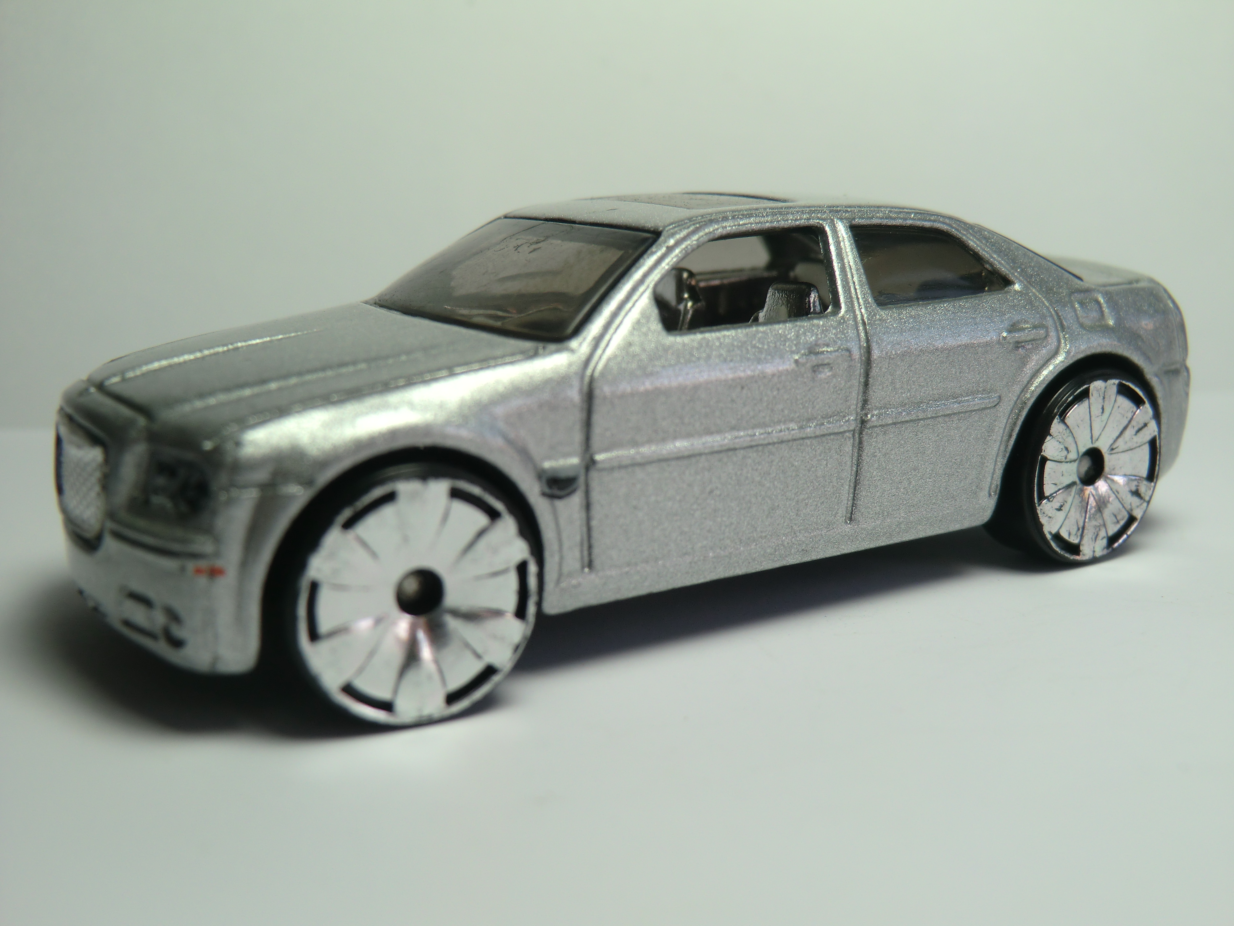 Chrysler 300 hemi wiki