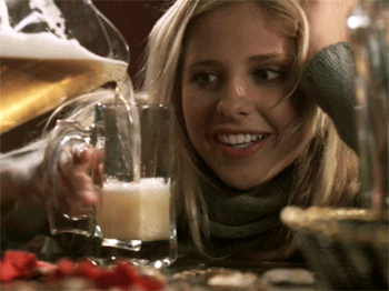 Buffy_Beer_3.gif