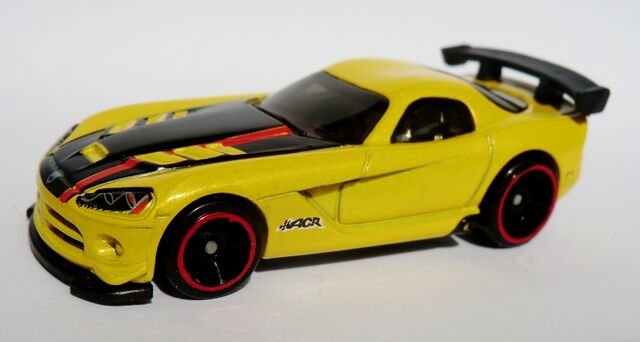 Cars Of The Decades 08 Dodge Viper Srt10 Acr Orange