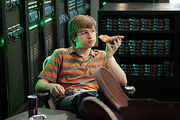 Two-and-a-Half-Men-Season-Finale-Oh-Look-Al-Qaeda-Season-9-Episode-24-11