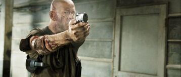 Mclane kills thug