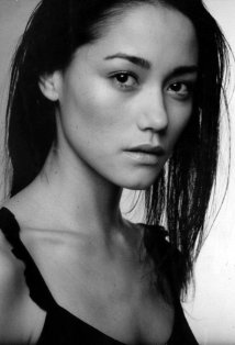 Sandrine Holt is an actress who portrays the character <b>Gillian Cole</b> in <b>...</b> - Sandrine_Holt