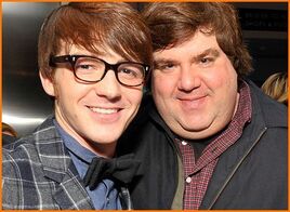 Dan-Schneider-Drake-Bell1