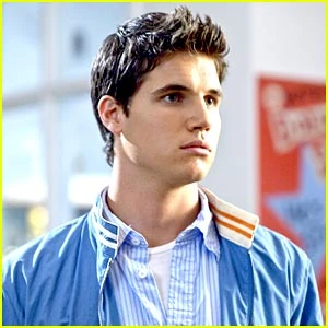 Image - Robbie-amell-birthday.jpg - Pretty Little Liars Wiki