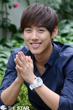 Baek Sung Hyun32