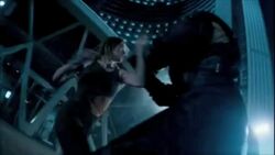 Resident-evil-apocalypse-alice-vs-nemesis---aqauqqknnxkoekaiq
