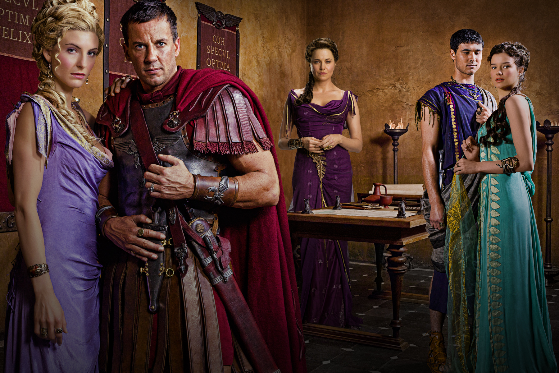 Spartacus-vengeance-cast-starz-romans