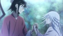 Jinbei and Kuroageha holding hand