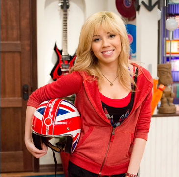 Samantha Puckett vs Savannah Westcott.