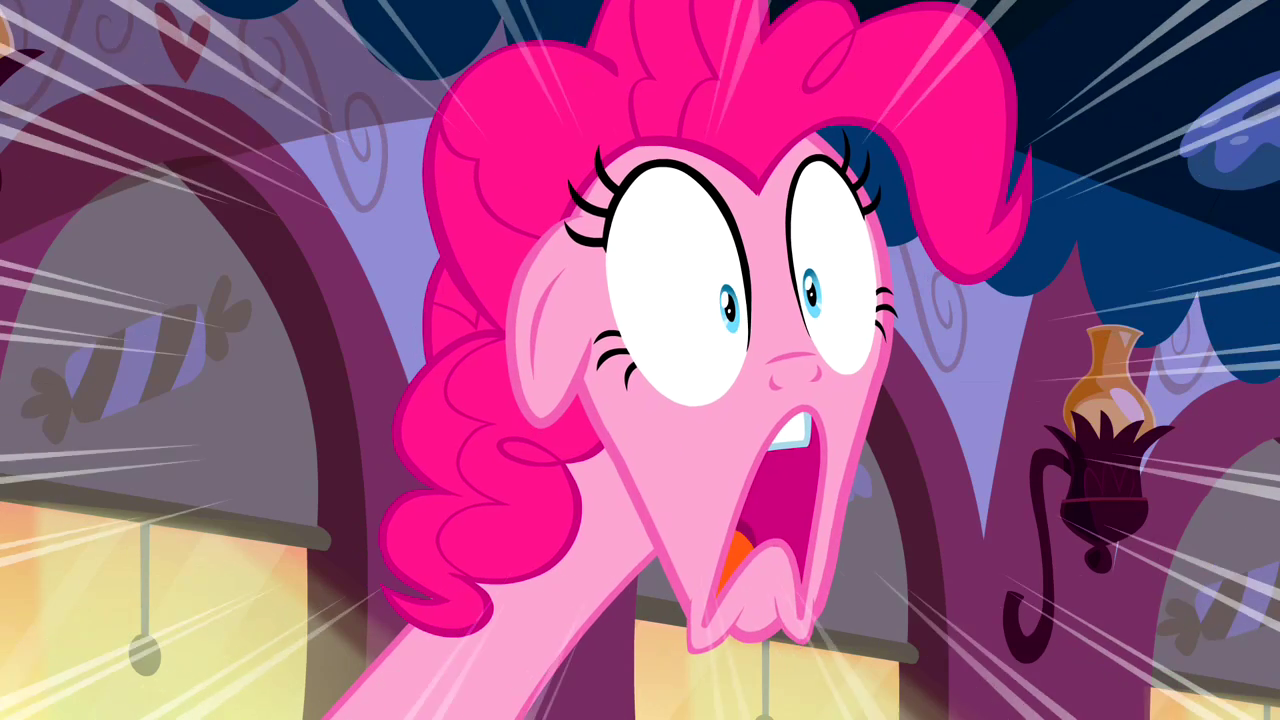 Pinkie_super_shocked_face_S2E24.png