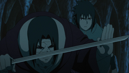 Itachi com Kusanagi