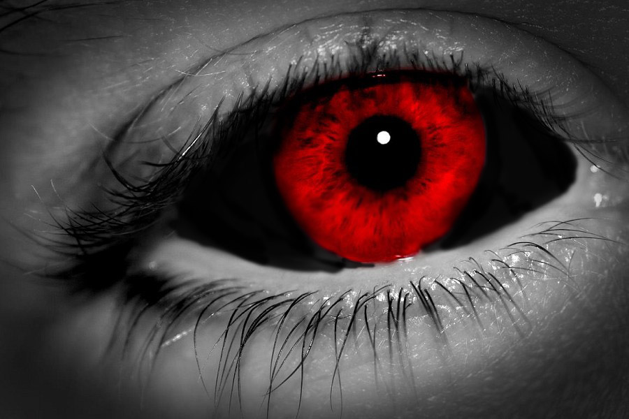 download two red eyes
