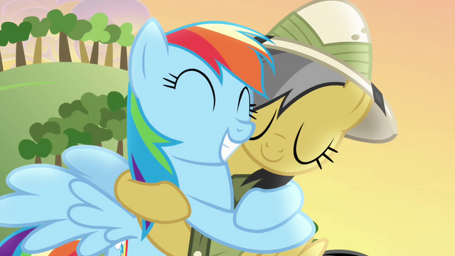 640px-Daring_Do_hugs_Rainbow_Dash_back_S4E04.png