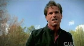 The-Vampire-Diaries-S3x21-Alaric-300x163