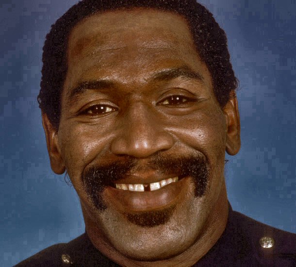 smith bubba smith moe prigoff and mary padian in storage wars texas