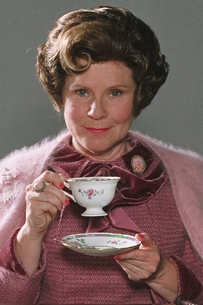 http://img1.wikia.nocookie.net/__cb20140309083847/harrypotter/ru/images/d/de/Dolores_umbridge.png