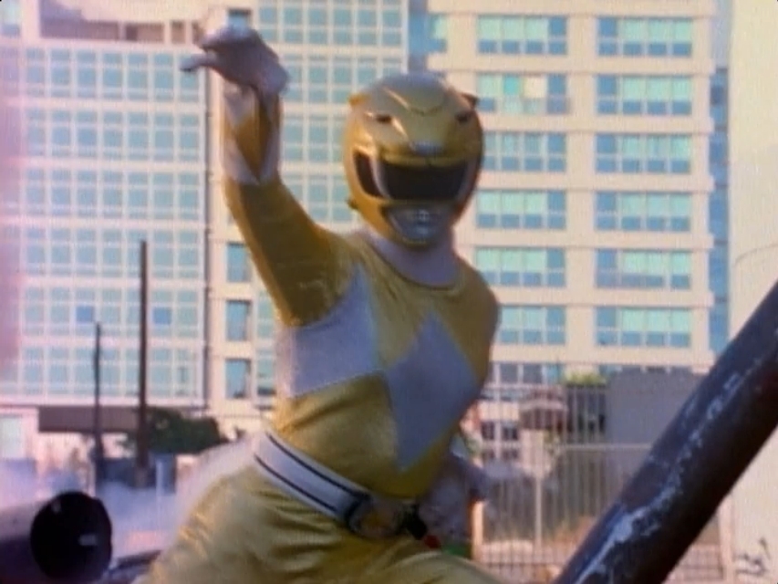 power ranger mighty morphin yellow ranger