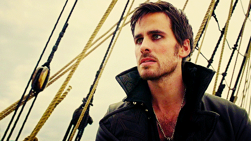 Captain-Hook-once-upon-a-time-32560223-500-280.gif