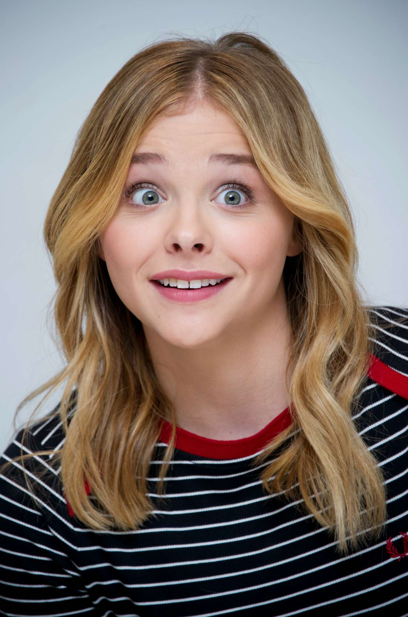 Bu Chloe Grace Moretz Harbi Cok Guzel Kiz Lan En Populer Entryler 1 Inci Sozluk