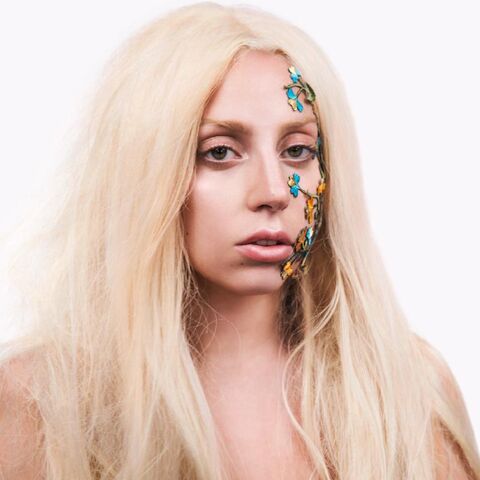 480px-7-2-13_Inez_and_Vinoodh_014.jpg