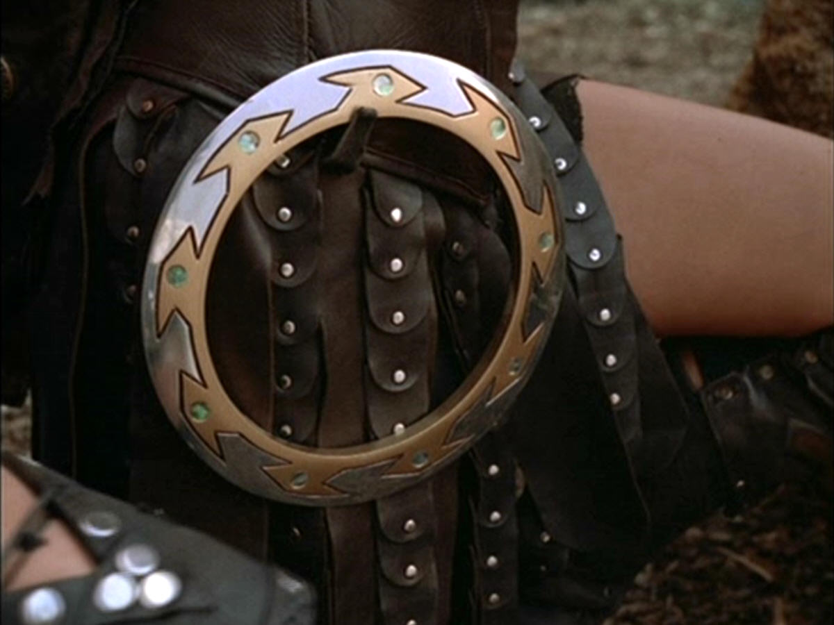 Image - Chakram on Xena Side.jpg - The Xena: Warrior Princess and ...