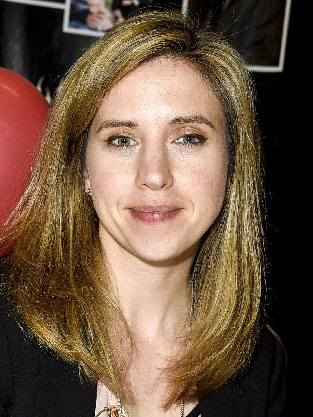 Next photo of Emily Perkins