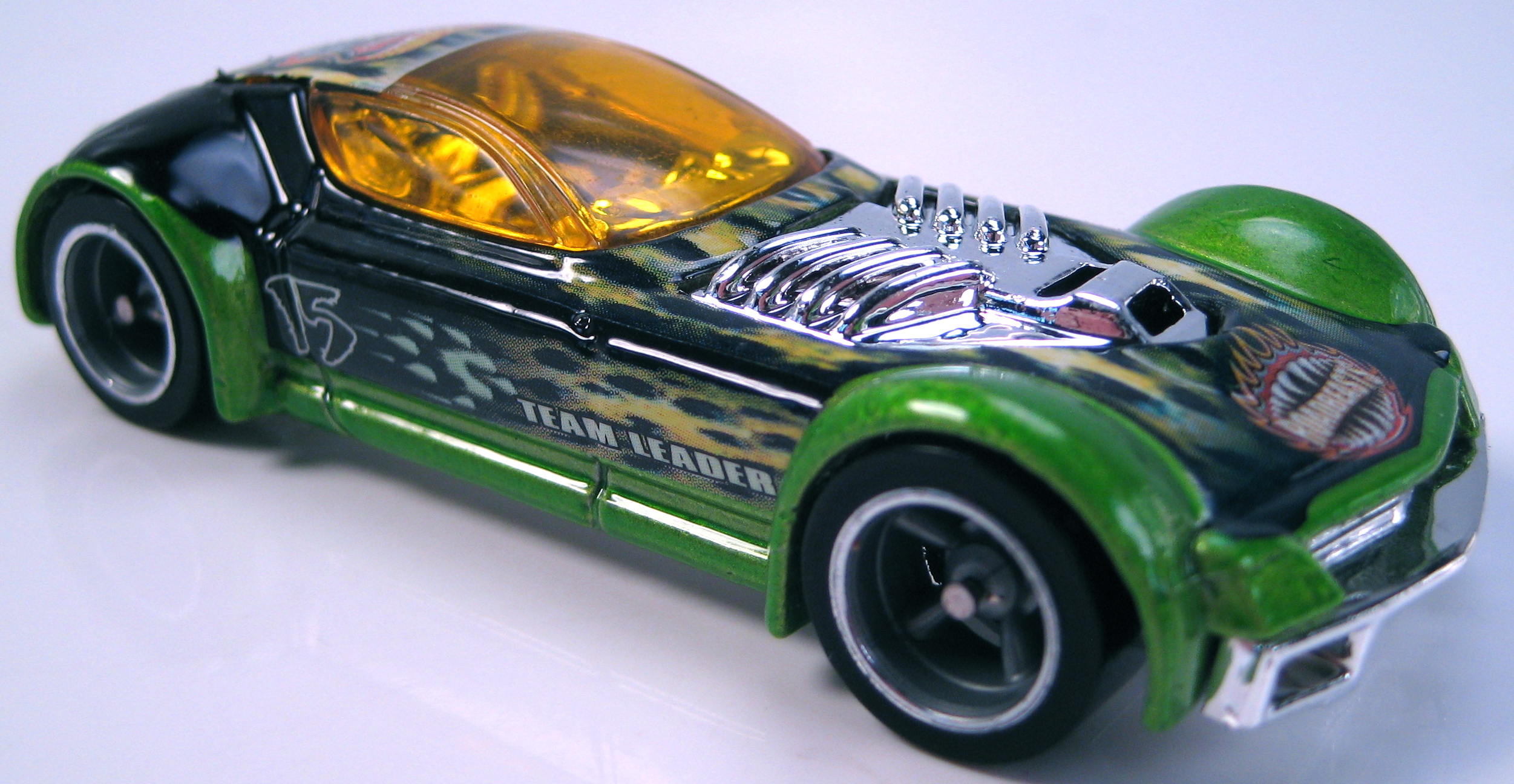 Hot Wheels Acceleracers мультфильмы