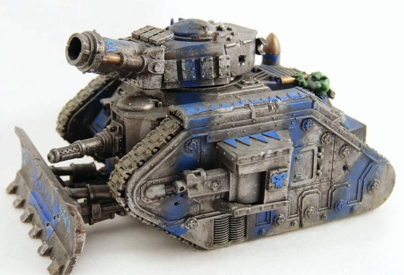 Looted Leman Russ - Warhammer 40K Wiki - Space Marines, Chaos, planets ...