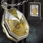 Image - Locket.jpg - Harry Potter Wiki