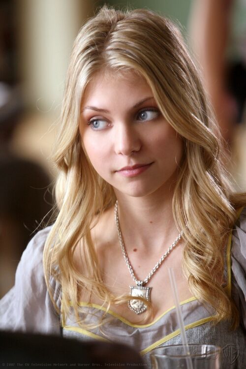 Jenny Humphrey - Wiki Gossip Girl