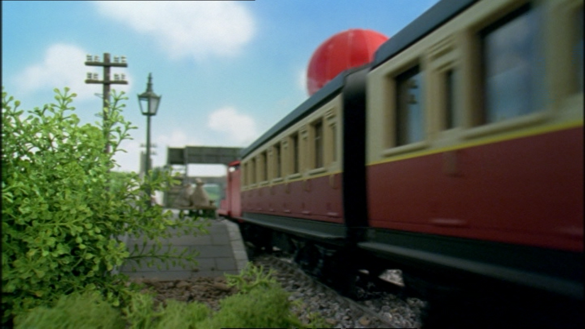 James and the Red Balloon - Thomas the Tank Engine Wikia