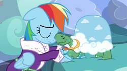 Rainbow silently cries with Tank S5E5